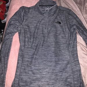 Heather Grey Northface Quarter Zip